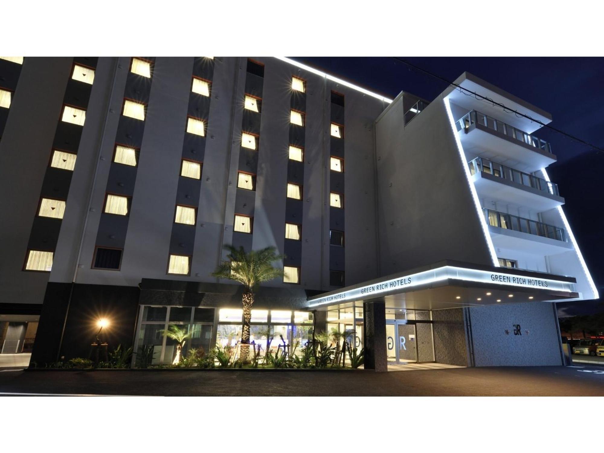 Green Rich Hotel Okinawa Nago - Vacation Stay 49918V Exterior photo